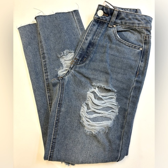 Mom Refuge Denim distressed cropped straight leg medium wash denim jeans size 0 - Picture 1 of 15